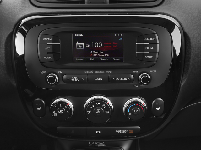 Used 2016 Blue Kia Plus image 9