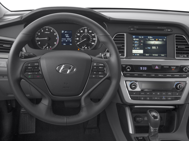 Used 2017 Silver Hyundai Sport image 4