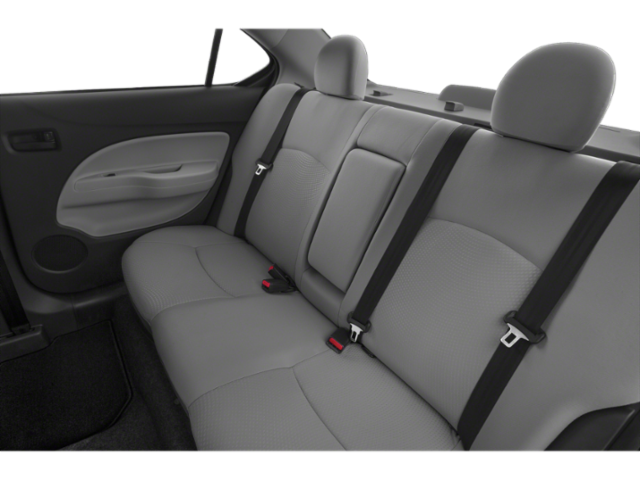 Used 2020  Mitsubishi ES image 13