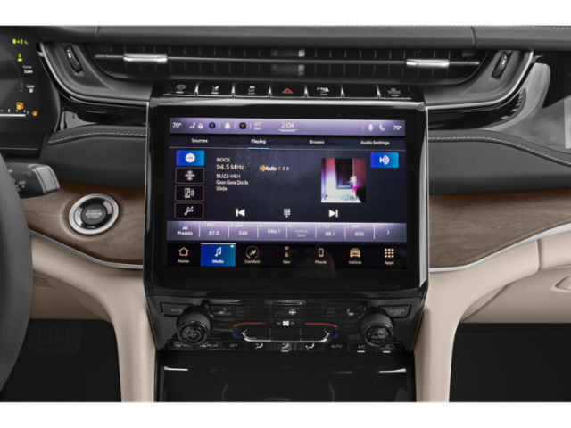 2023 Jeep Cherokee 4xe photo 12
