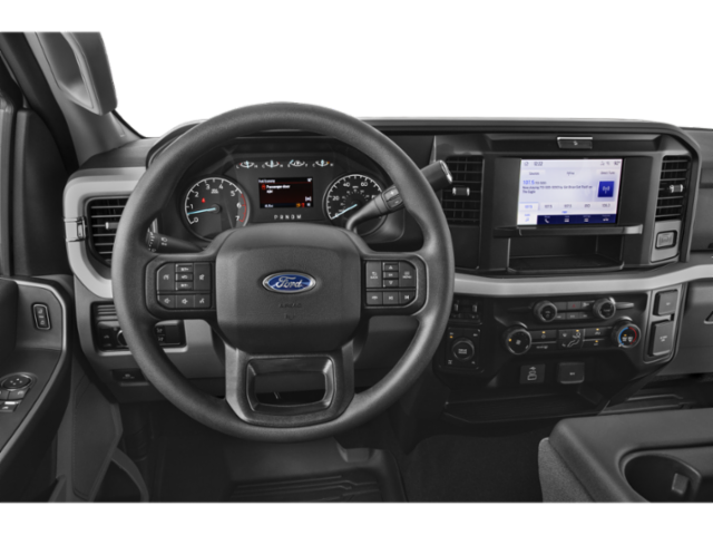 New 2026 Oxford White Ford XLT image 4