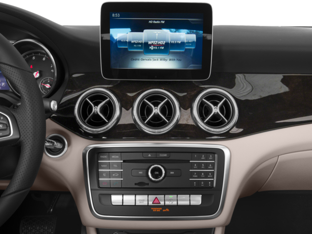 Used 2018  Mercedes-Benz CLA 250 image 10