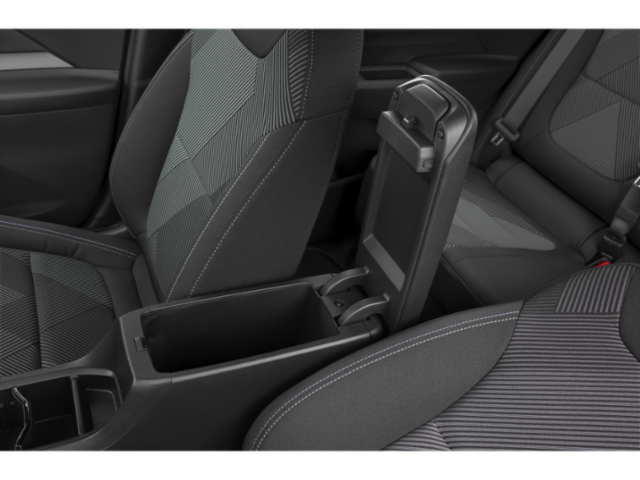 New 2027 White Chevrolet LT image 11