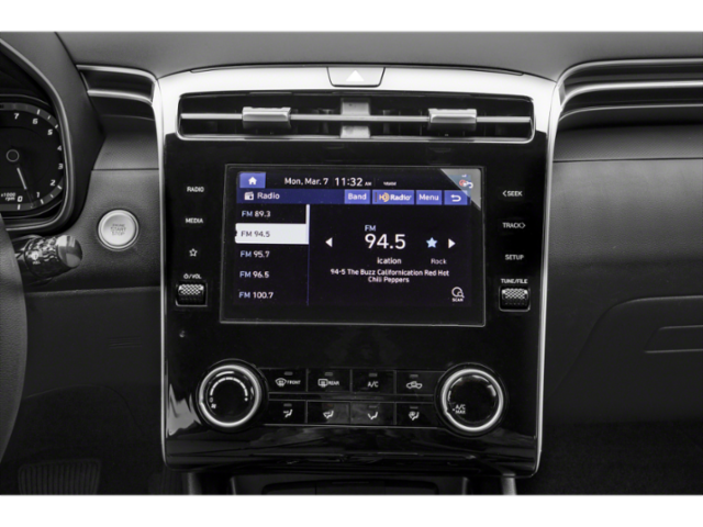 Used 2022 Gray Hyundai SEL image 10