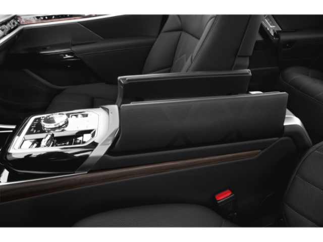 New 2026 Carbon Black Metallic BMW 760i xDrive image 18