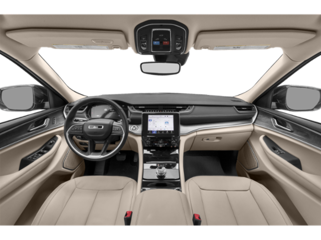 2023 Jeep Grand Cherokee Laredo Altitude photo 4
