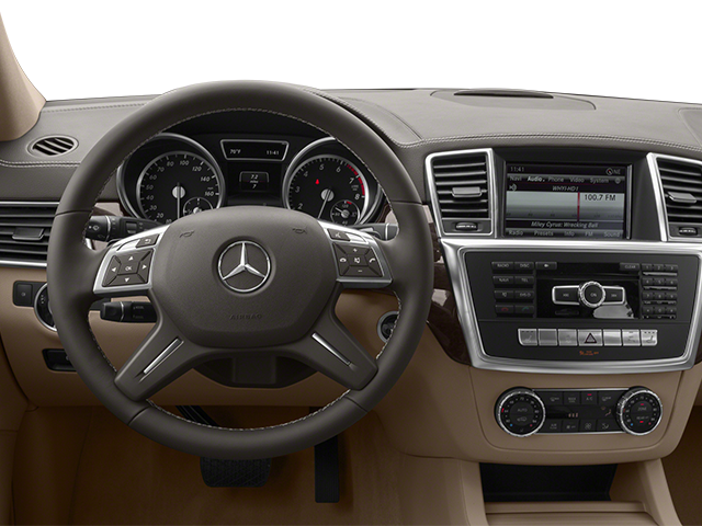 Used 2014  Mercedes-Benz GL 450 image 7