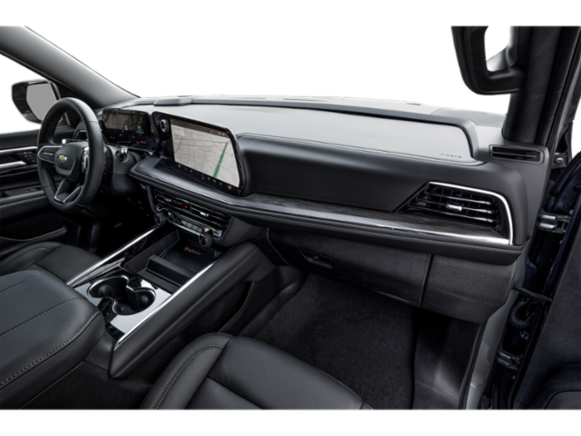 2025 Chevrolet Suburban LT photo 12