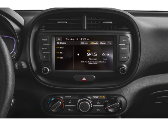 2025 Kia Soul LX photo 7