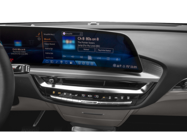 New 2027 Silver Cadillac Sport image 7