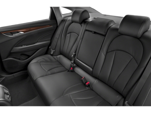 Used 2019 White Buick Essence image 14