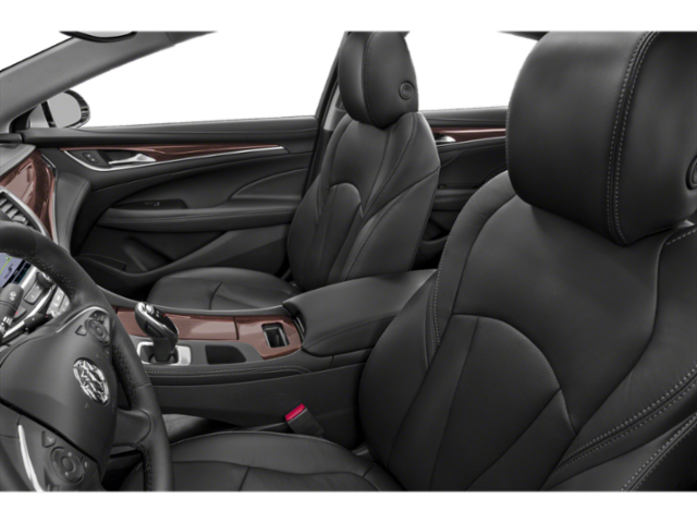 Used 2019 White Buick Essence image 9