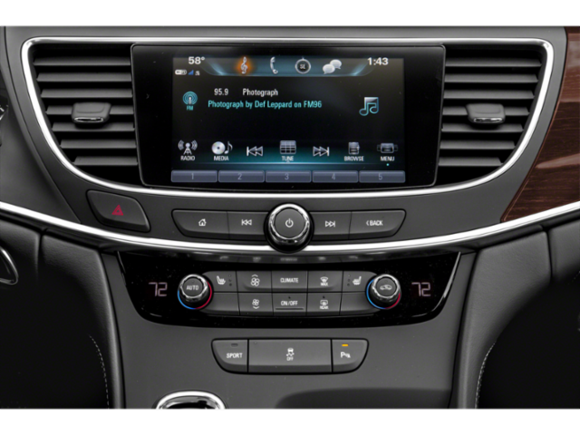 Used 2019 White Buick Essence image 10