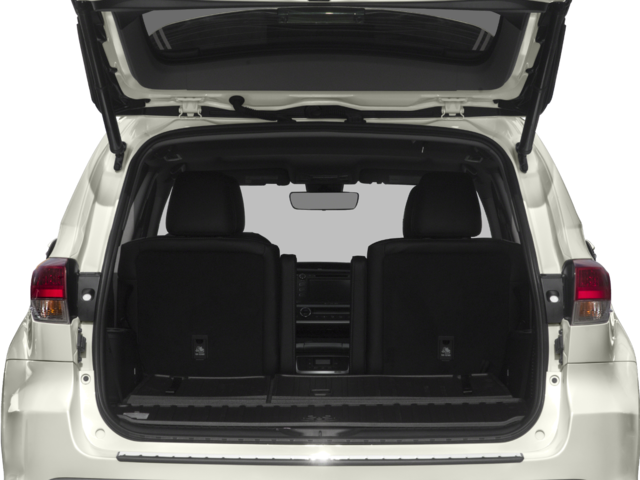 Used 2018 Gray Toyota XLE image 12