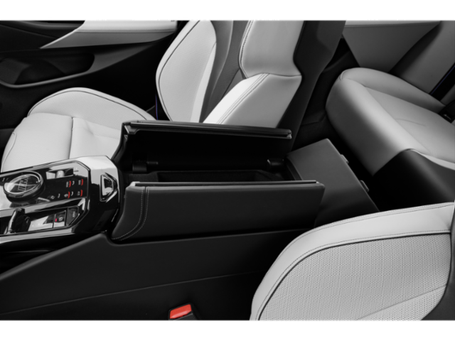 New 2027 Black Sapphire Metallic BMW Base image 11