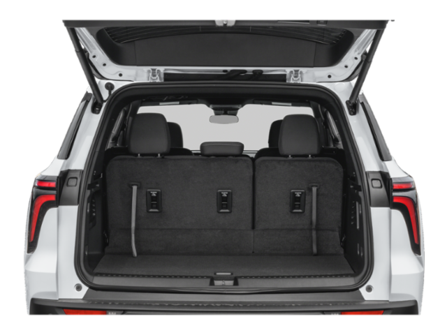 2026 Chevrolet Traverse photo 8