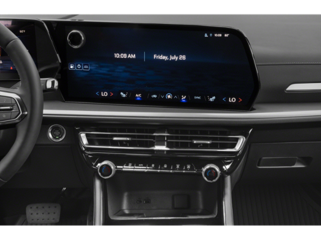 2026 Chevrolet Traverse photo 12