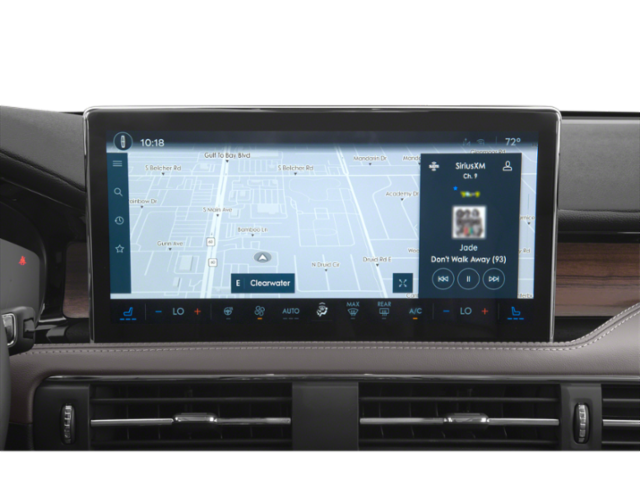 Used 2023 Gray Lincoln Reserve image 12