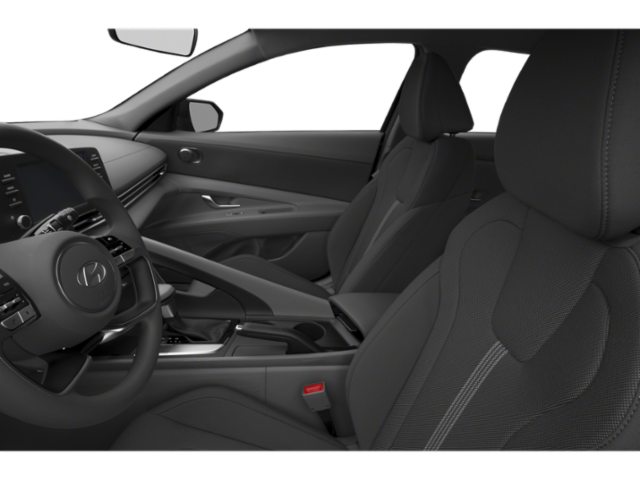 2026 Hyundai Elantra Essential IVT image