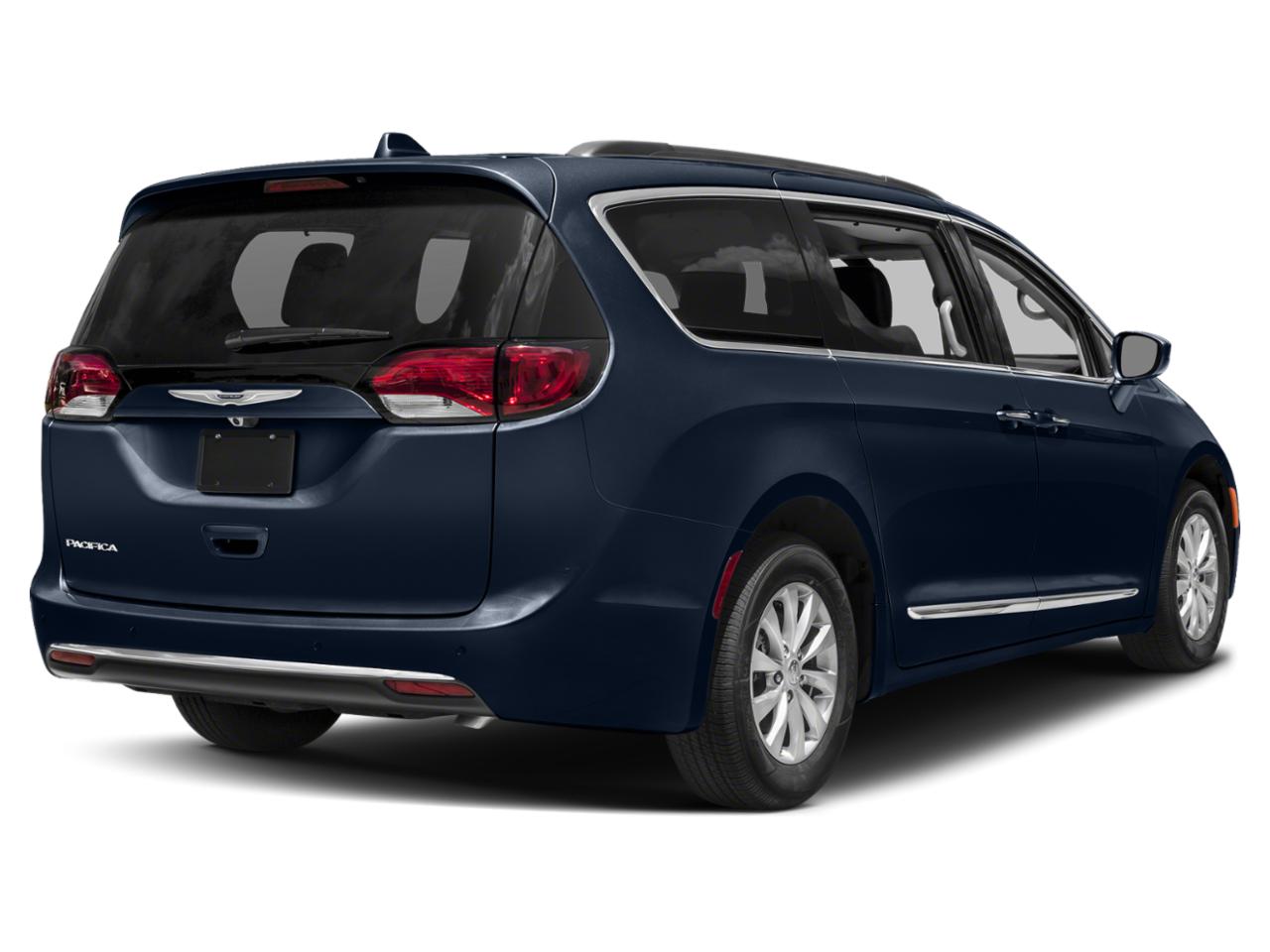 2019 Chrysler Pacifica Touring Plus's photo