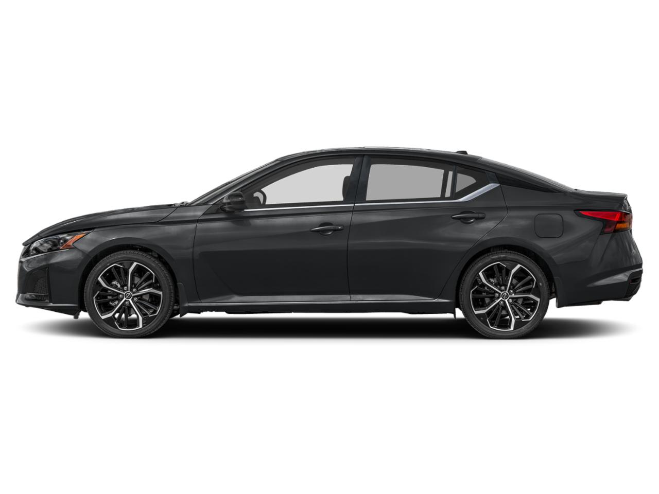 2026 Nissan Altima 2.5 SR 4dr Car Slide 2