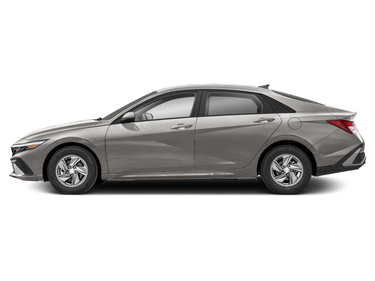 2024 Hyundai Elantra SE - Photo 2