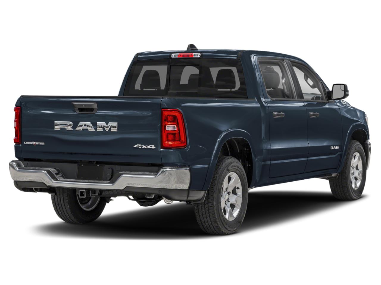 2026 Ram 1500 BIG HORN/LONE STAR Crew Cab Pickup Slide 3