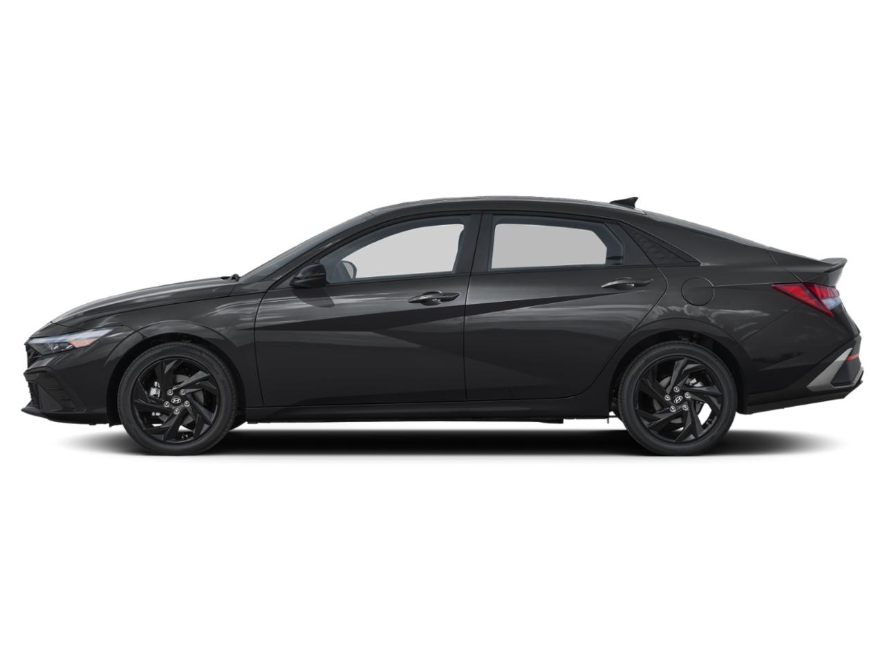2026 Hyundai Elantra SEL SPORT PLUS 4dr Car Slide 2
