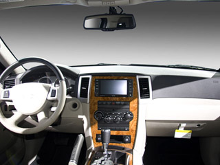 Used 2010 Jeep Grand Cherokee 4d SUV 4WD Laredo (V6) at Action Auto Group near Oxford, MS