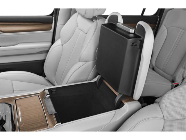 2024 Jeep Wagoneer L Series II - Photo 46