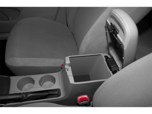 2013 Toyota Corolla L - Photo 24