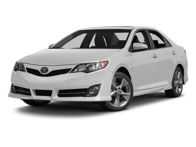 2014 Toyota Camry SE's photo