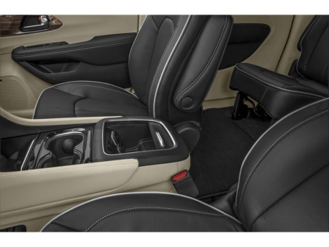 2026 Chrysler Pacifica Limited - Photo 19