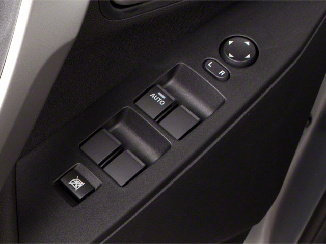 2013 Mazda Mazda3 Touring Hatchback photo 12