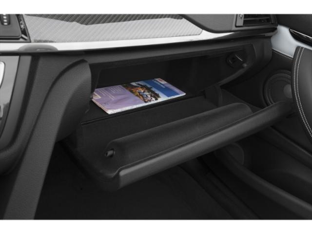 2015 BMW M4 thumbnail 9