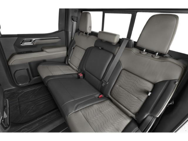 2023 Chevrolet Silverado 1500 ZR2 - Photo 47
