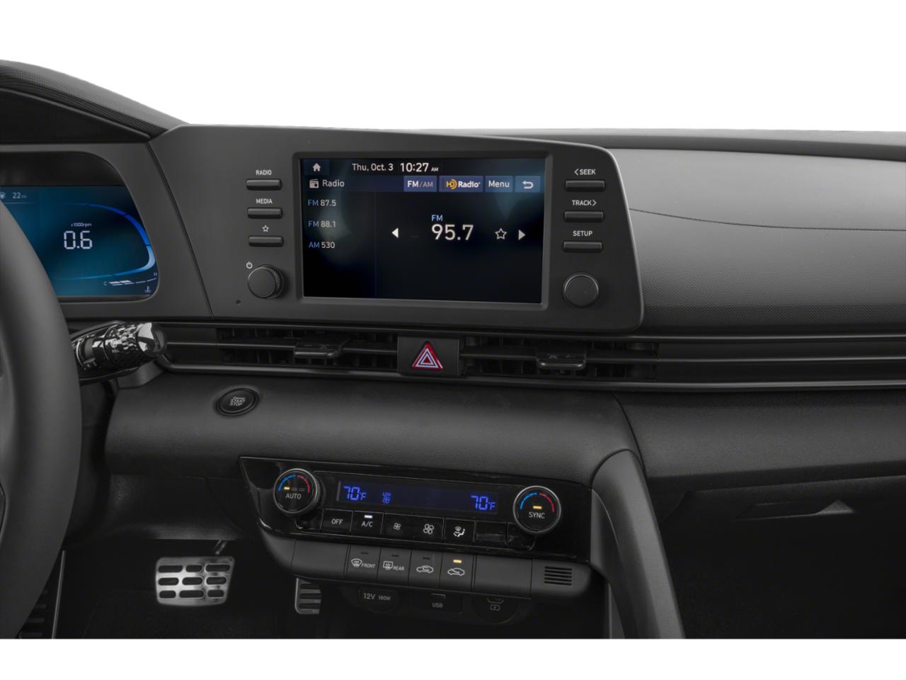 2025 Hyundai Elantra SEL Sport photo 6