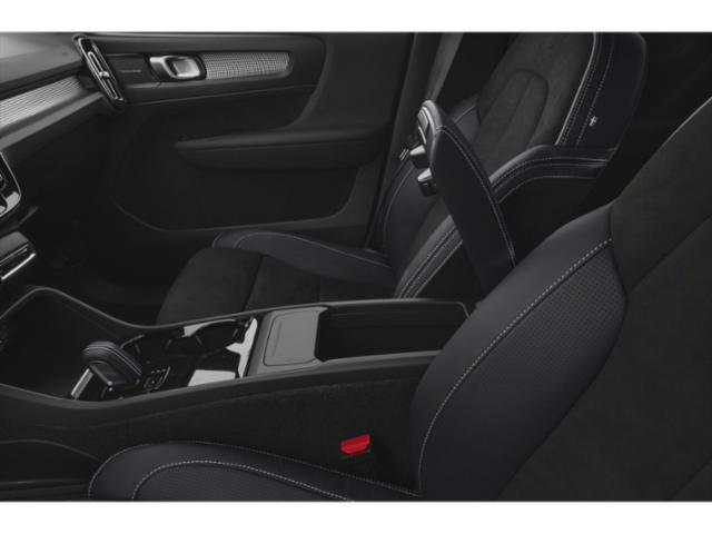 2022 Volvo XC40 Ultimate - Photo 30