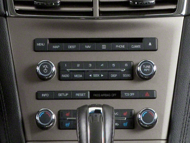 2010 Lincoln MKT Base - Photo 10