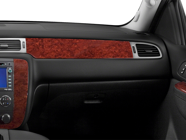 2014 Chevrolet Tahoe LT photo 4