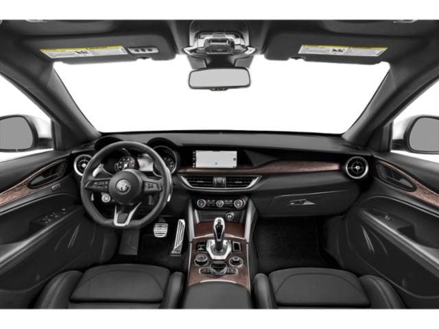 2023 Alfa Romeo Stelvio thumbnail 12