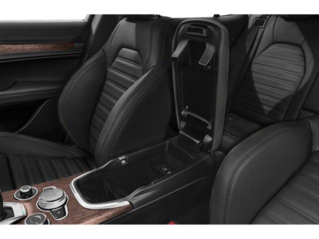 2023 Alfa Romeo Stelvio thumbnail 5