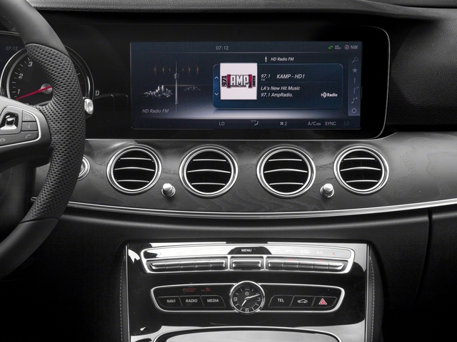 2018 Mercedes-Benz E 400 thumbnail 10