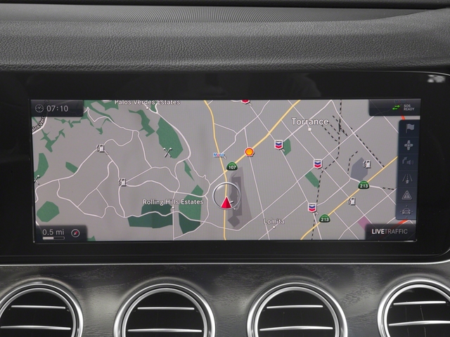 2018 Mercedes-Benz E 400 thumbnail 7