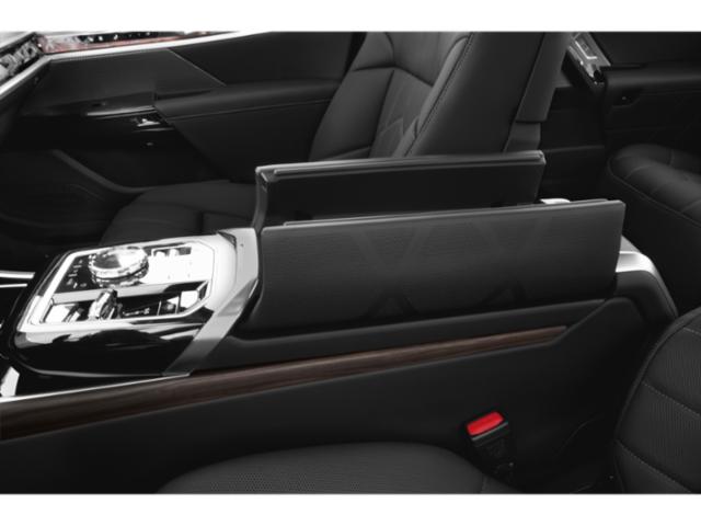 2024 BMW 7 Series 760i - Photo 34