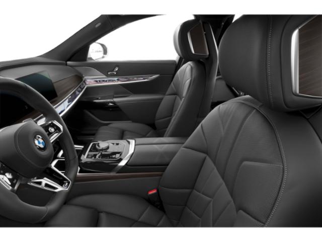 2024 BMW 7 Series 760i - Photo 39