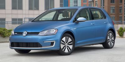 2016 Volkswagen e-Golf 4dr HB SE, available for sale in Meriden, Connecticut | House of Cars CT. Meriden, Connecticut