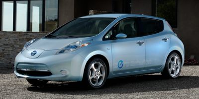 2014 Nissan LEAF 4dr HB SL, available for sale in East Windsor, Connecticut | Central A/S LLC. East Windsor, Connecticut 2014 Nissan LEAF 4dr HB SL, available for sale in East Windsor, Connecticut | Central A/S LLC. East Windsor, Connecticut
