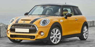 Used 2016 MINI Cooper Hardtop in Plainville, Connecticut | Heritage Auto Works. Plainville, Connecticut
