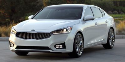  2019 Kia Cadenza 4d Sedan Technology at Maxx Loans near St&period; Adrian&comma; MI